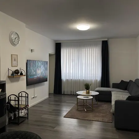 Winter Oase Beheizter Whirlpool Sauna Und Kamin *